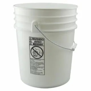 Freund 1141T05 5 Gallon Plastic Bucketw/Lid Buy Direct