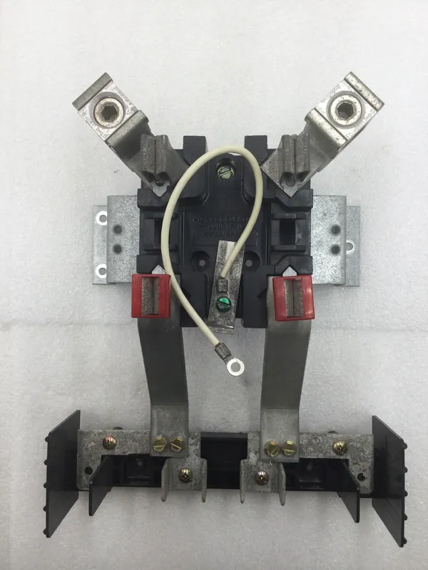 Professional Grade GE General Electric TSMF420SFLP 200 Amp 4 Jaw Meter Guts Only 8.5" X 10.5"