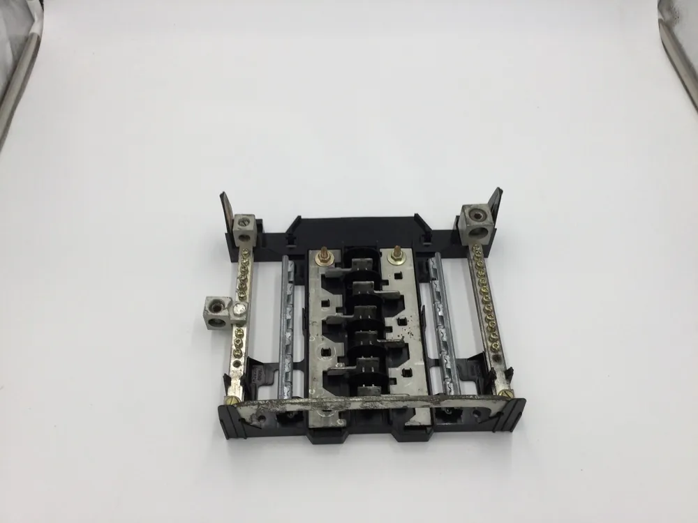 Same Day Shipping GE General Electric PowerMark Gold TM815RCUFL Model 1 150 Amp Guts Only