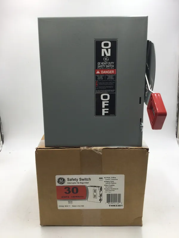 General Electric THN3361 30A 3 Pole 600V Non-Fusible Safety Switch 10 3/8" x 9" Super Sale